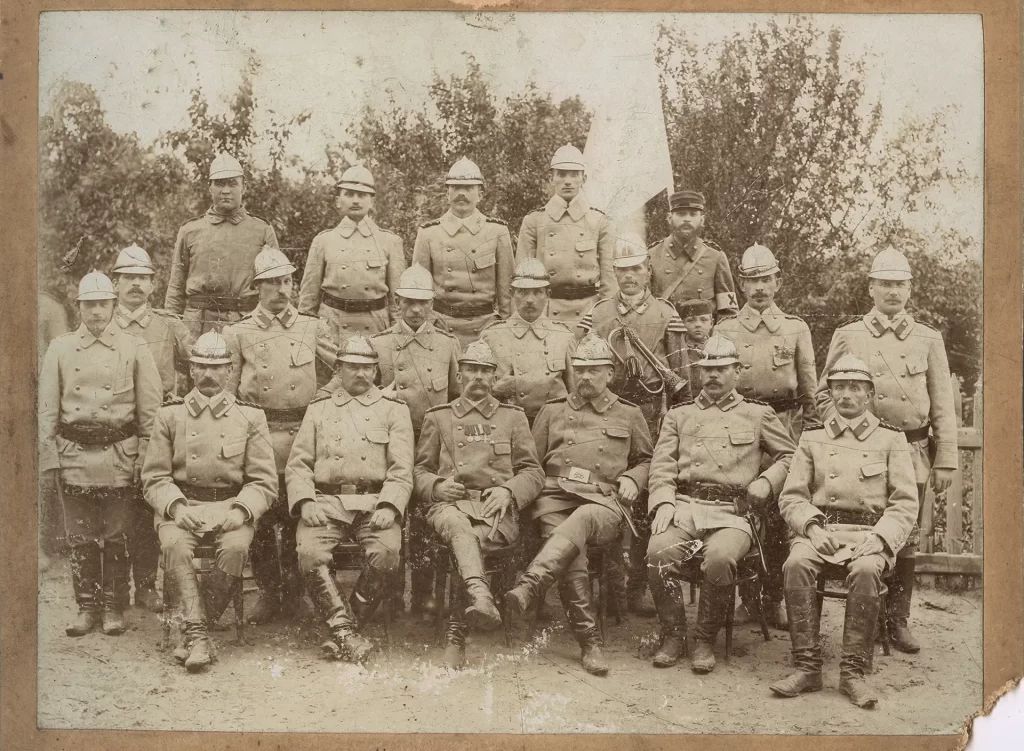 Zdjęcie grupowe. Straż Ogniowa w Piasecznie 1904 r.
